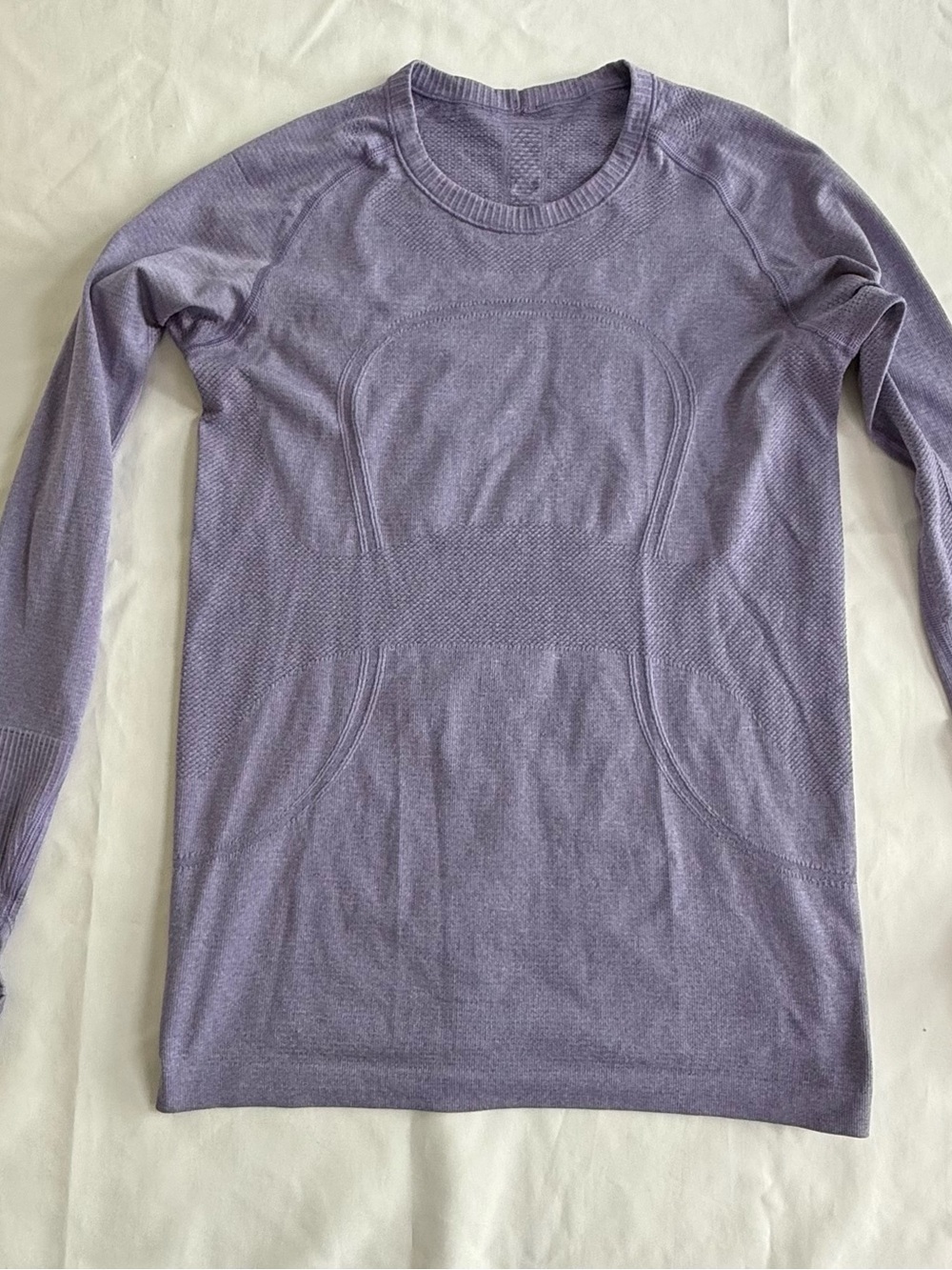 lululemon athletica periwinkle Long-Sleeve tech size 8